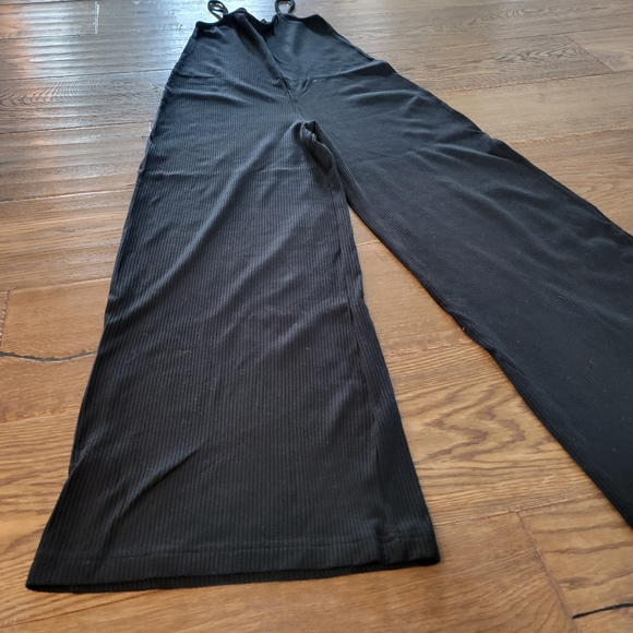 Black Ribbed Wide Leg Jumpsuit S - Picture 7 of 10